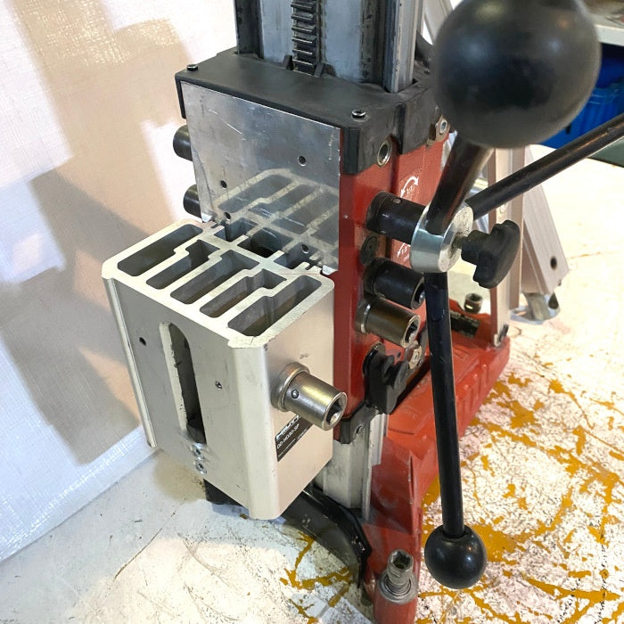 HILTI コアドリル DD200