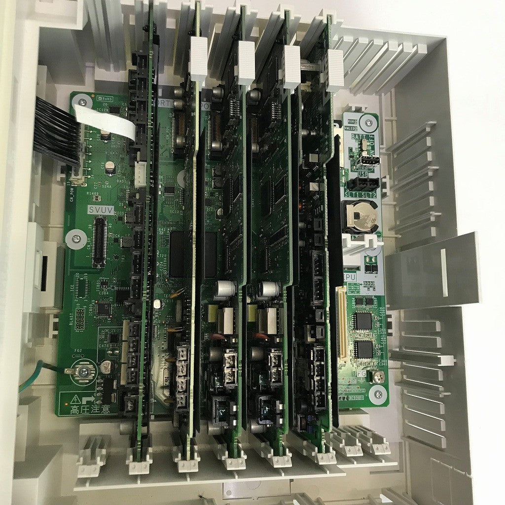 日立 ビジネスホン S-Intgral 主装置 ET-SiS-MEと電話機 ET-12Si-SDW3台