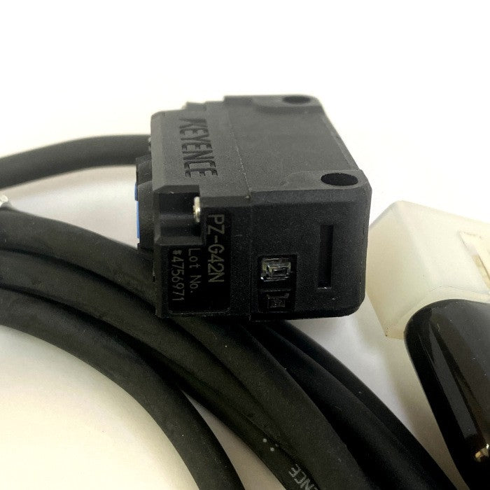 キーエンス アンプ内蔵型光電センサ PZ-G42N