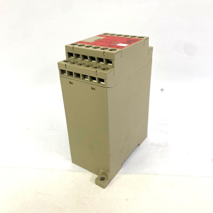 オムロン セーフティーリレーユニット G9SA-301