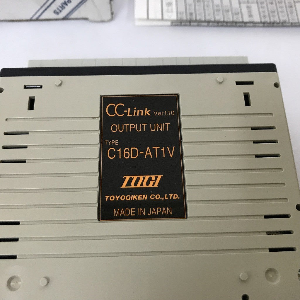 東洋技研 出力ターミナル端子台型 C16D-AT1V 箱汚れあり