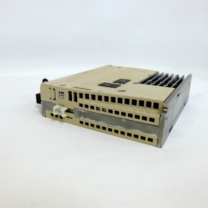 安川電機 サーボパック SGDV-1R6A21B