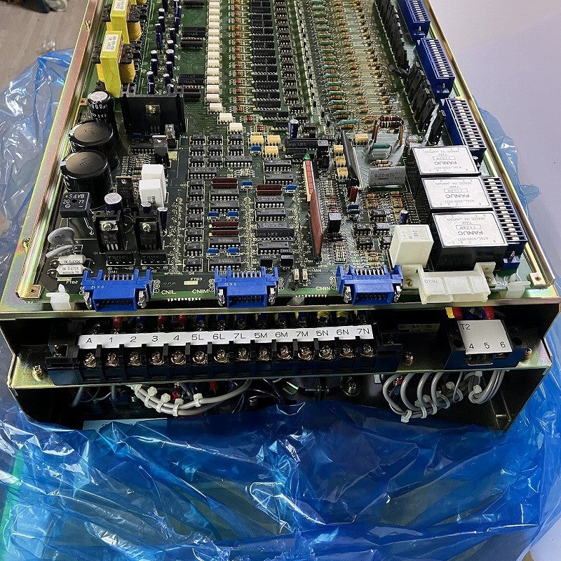 FANUC ファナック AC3軸サーボアンプ A06B-6057-H302