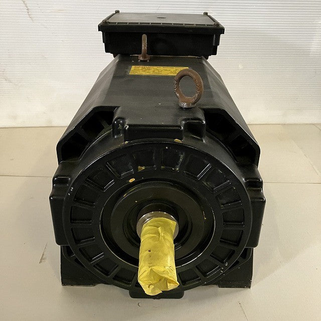 FANUC ファナック サーボモータ A06B-0764-B200 4POLE