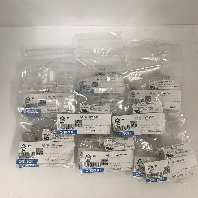 OMRON オムロン 丸形防水コネクタ(M12)DC用Y字形4極 XS2R-D426-1 14個セット