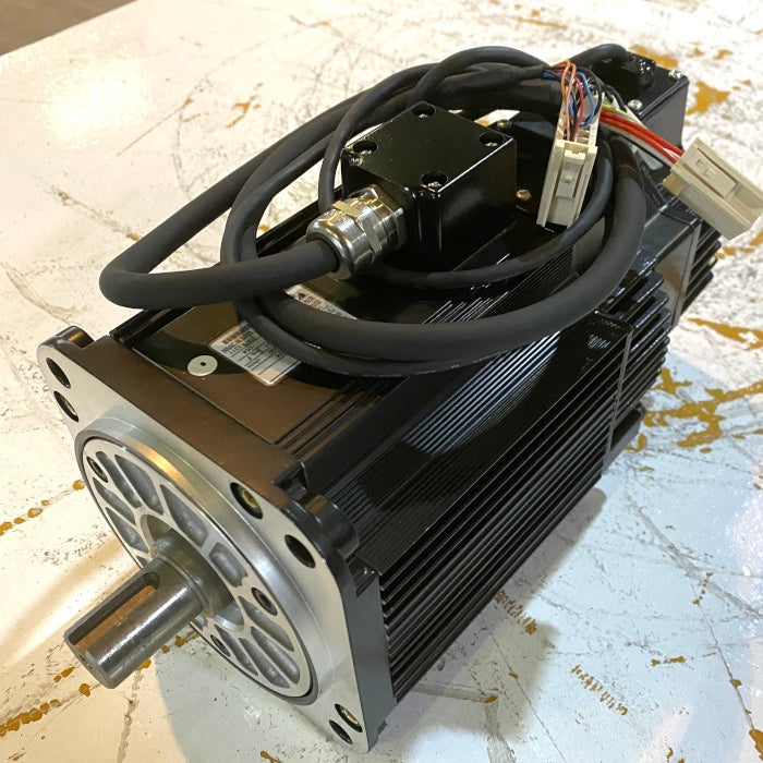 安川電機 U軸サーボモーター SGMGH-13A2A-YR24