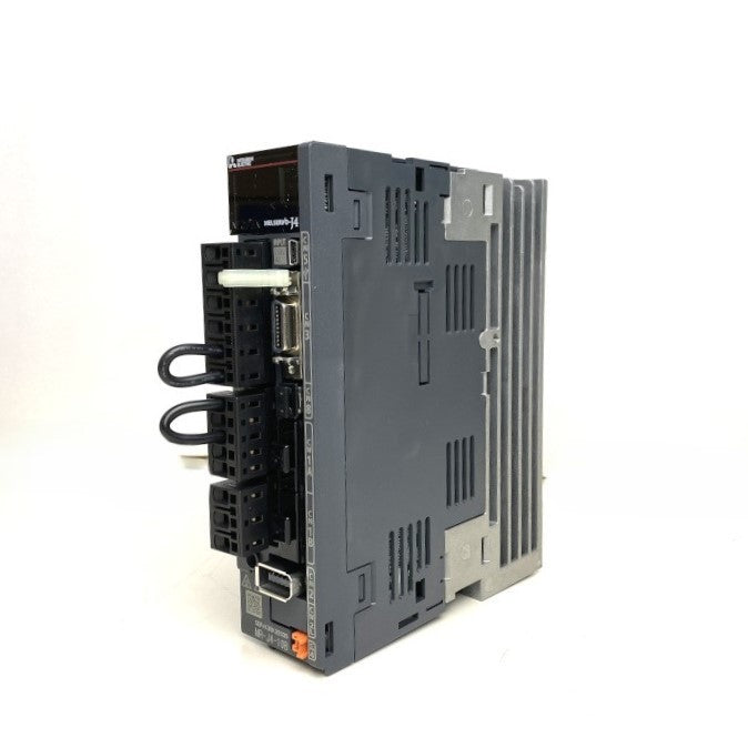 三菱電機 サーボアンプ MR-J4-10B