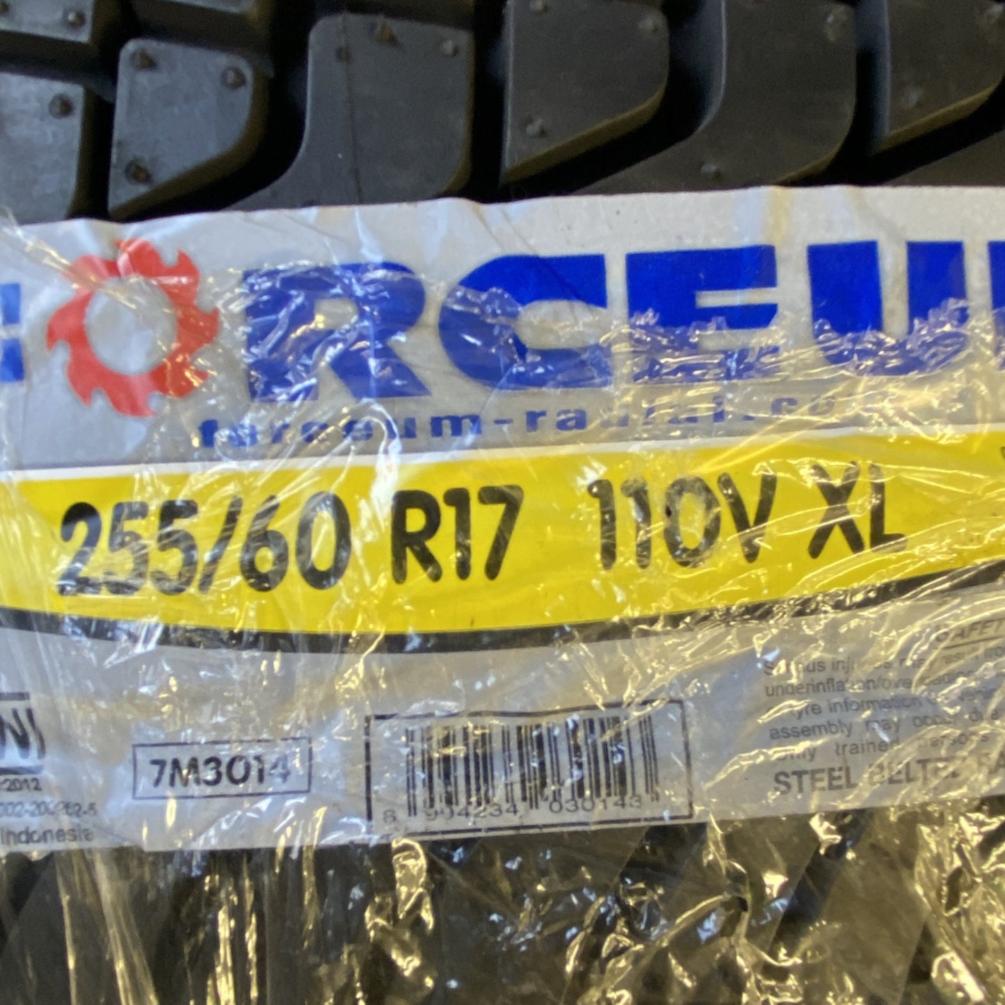 FORCEUM タイヤ 255/60 R17 110V XL