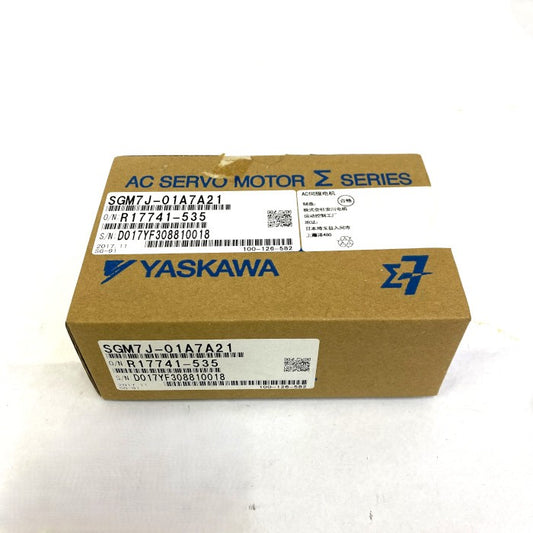 安川電機 サーボモータ  SGM7J-01A7A21