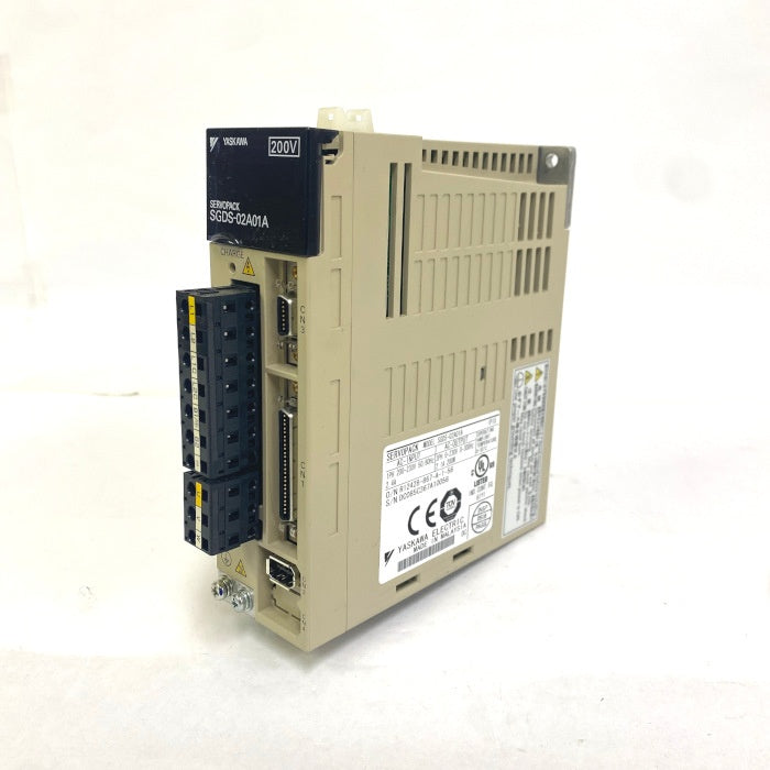 安川電機 サーボパック SGDS-02A01A