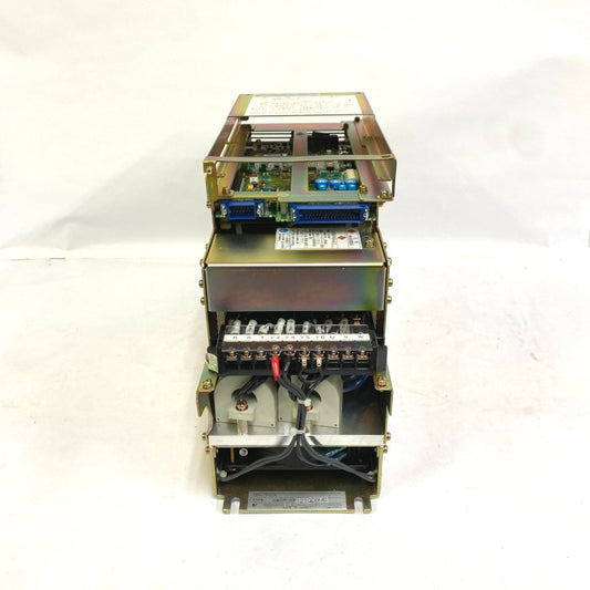 安川電機 サーボアンプ CACR-SR12TG5BMB