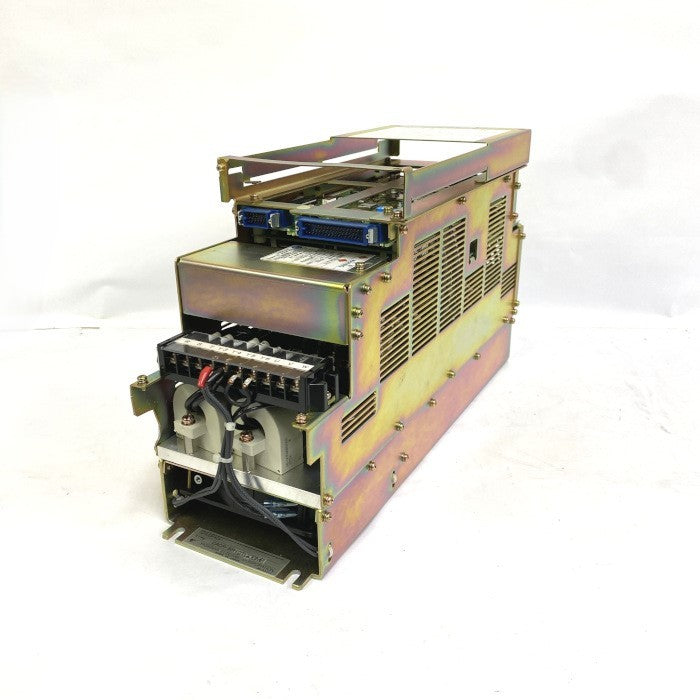 安川電機 サーボアンプ CACR-SR12TG5BMB