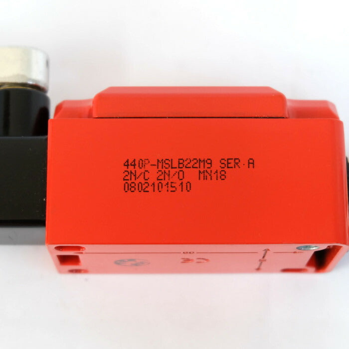 Allen-Bradley LIMIT SWITCH 440P-MSLB22M9