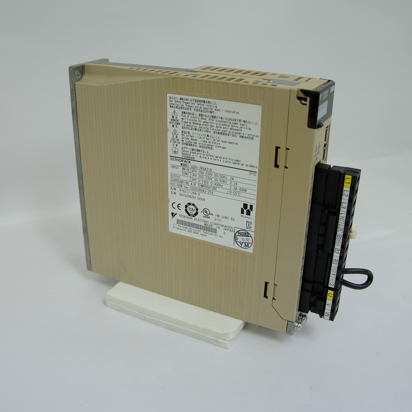 安川電機 サーボパック SGDV-2R8A21B