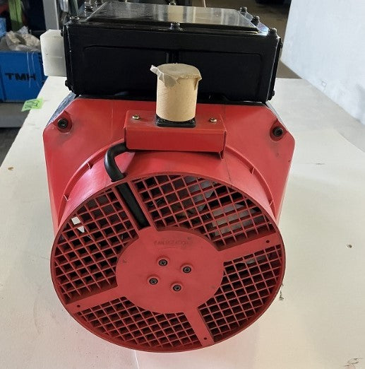 FANUC ファナック サーボモータ A06B-0332-B088#0600