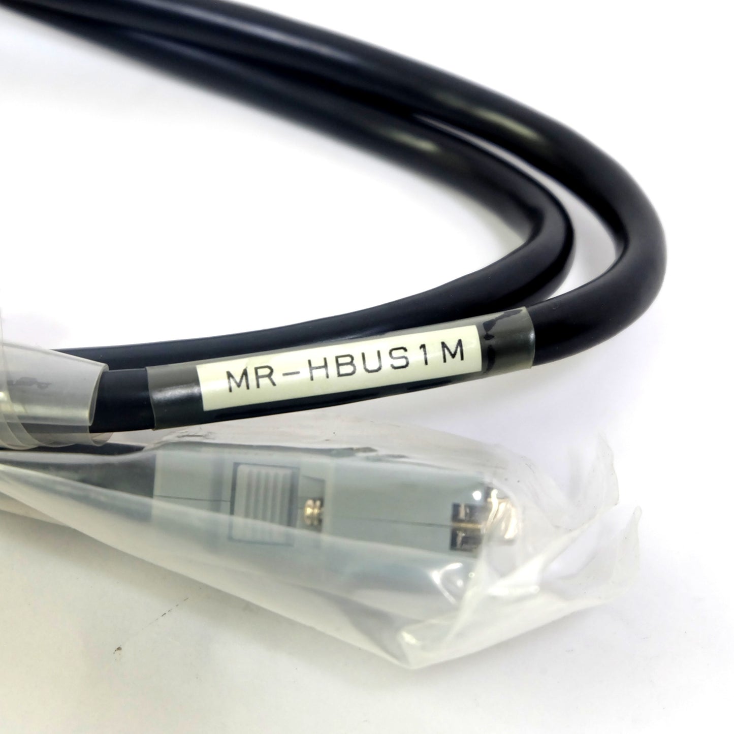 岡谷鋼機北海道  ネットケーブル MR-HBUS 1M