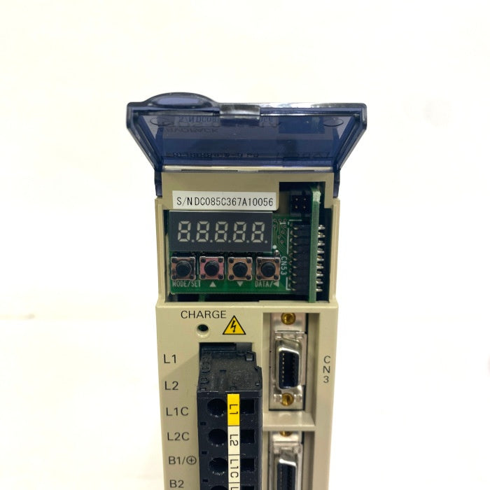 安川電機 サーボパック SGDS-02A01A