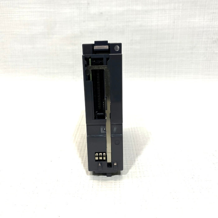 三菱電機　入出力混合ユニット　QH42P