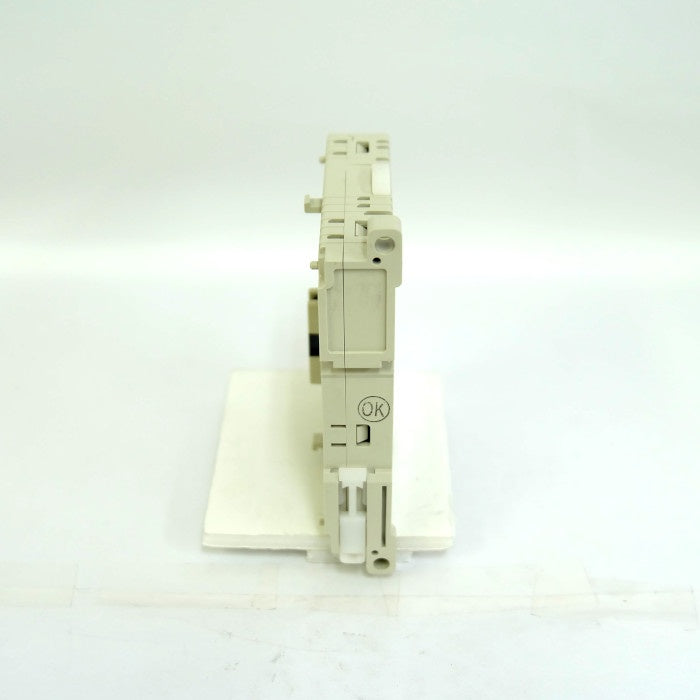 三菱電機　R2-232C通信用特殊アダプタ 　FX3U-232ADP