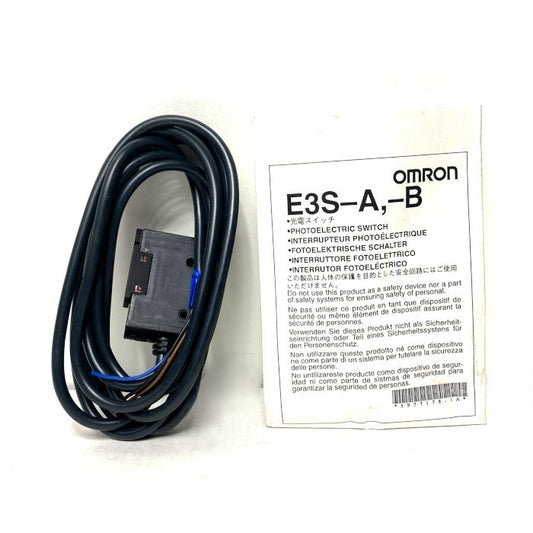 オムロン　光電スイッチ　E3S-AR61