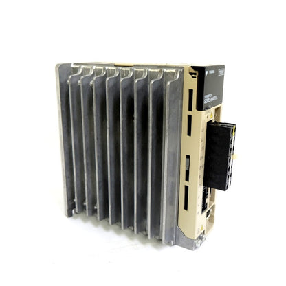 安川電機　ACサーボパック　SGDS-04A01A