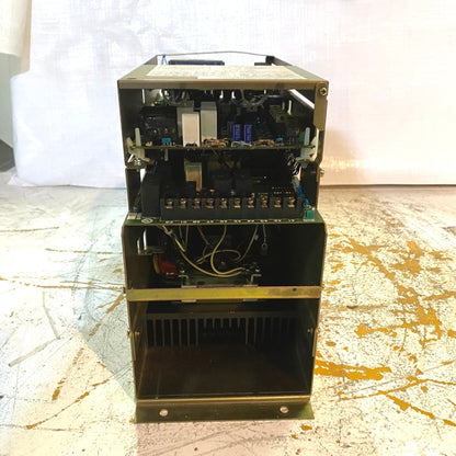 安川電機　サーボパック　CACR-SR06TB6BM
