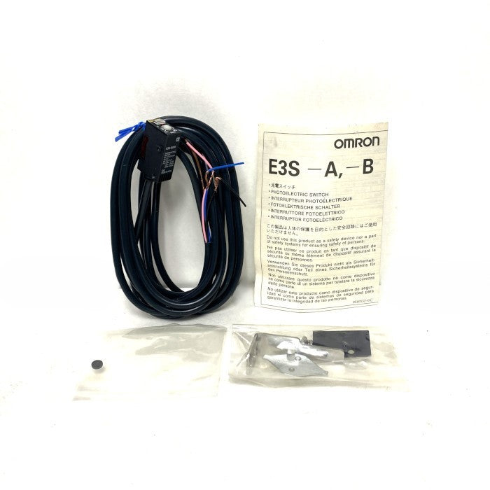 オムロン　光電スイッチ　E3S-BD61