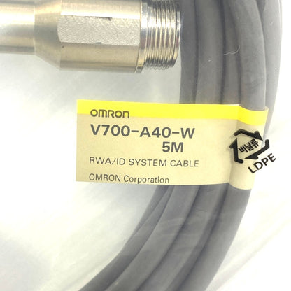 オムロン　RFIDシステム IDコントローラー　V700-A40-W