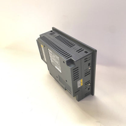 キーエンス　5型モノクロタッチパネル　VT2-5MB