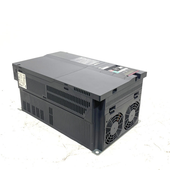 三菱電機　インバーター　FR-F820-22K-1