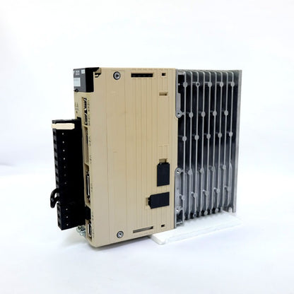 安川電機　サーボパック　SGDV-2R8A21B