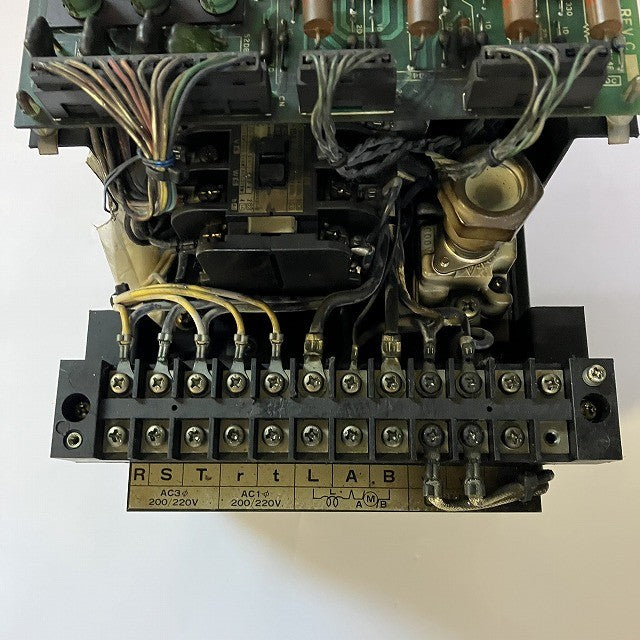 YASKAWA　安川電機　サーボパック　CPCR-MR　C