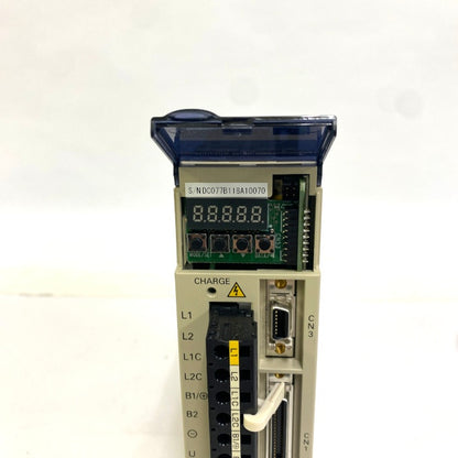 安川電機　ACサーボドライブ サーボパック　SGDS-01A01A