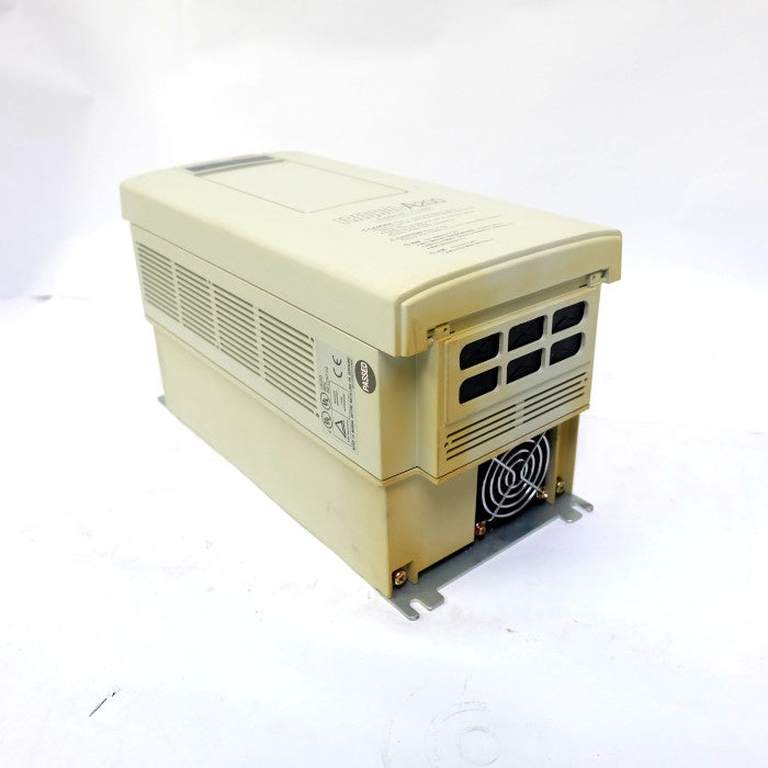 三菱電機　インバータ　FR-A240E-1.5K