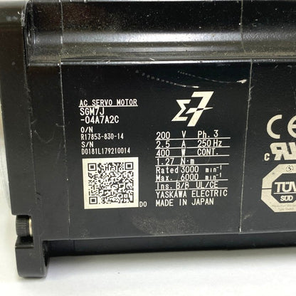 安川電機　回転型サーボモータ　SGM7J-04A7A2C