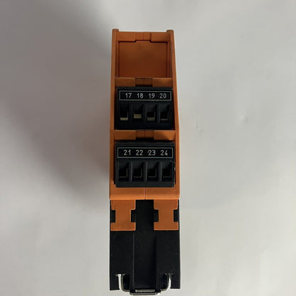 ifmエフェクター　SF型液体センサー　SR0150（VS3000)