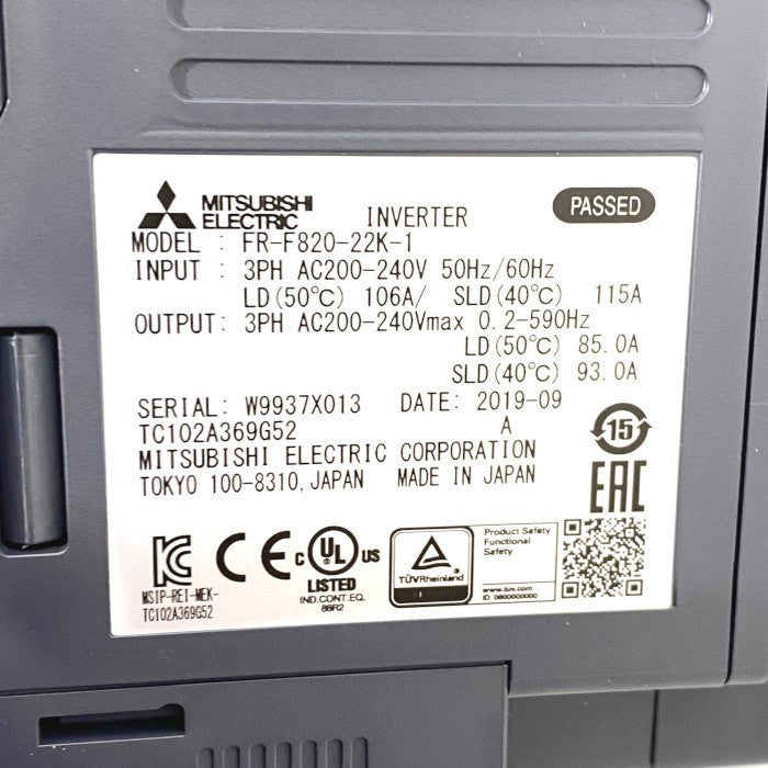 三菱電機　インバーター　FR-F820-22K-1