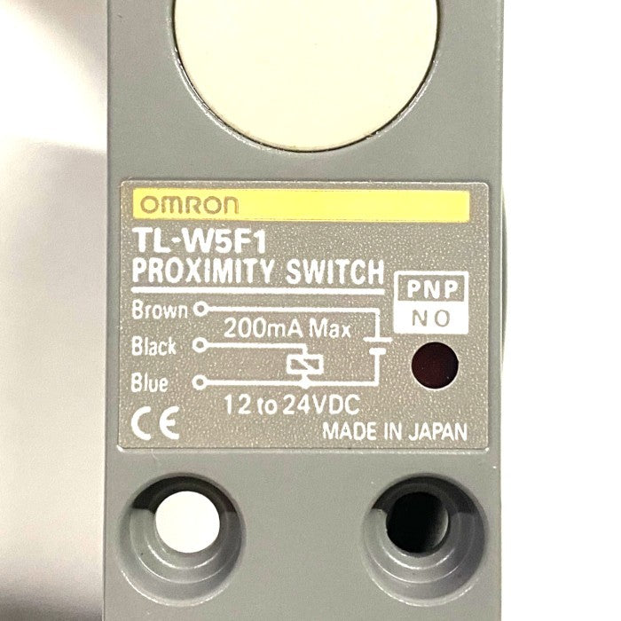 オムロン　近接スイッチ　TL-W5F1　２個セット