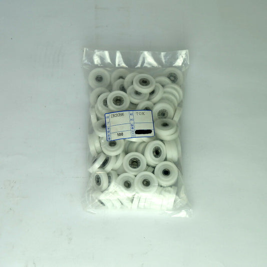 ミスミ　エンジニアリングプラスチックベアリングΦ30　100個入り　DR-30-H6