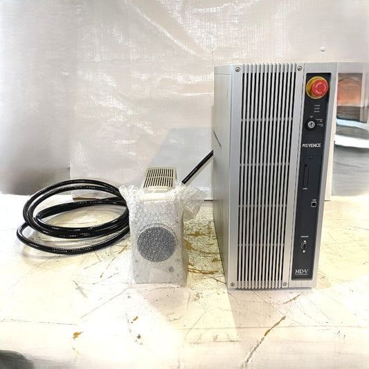 キーエンス　YVO4レーザマーカ　鍵無　異音有　MD-V9610A