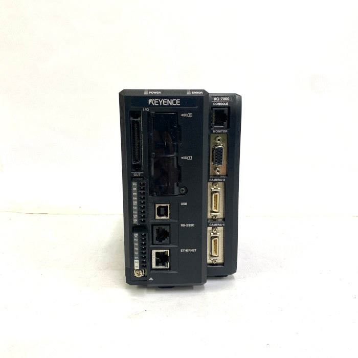 キーエンス　マルチカメラ画像システムコントローラ　XG-7000