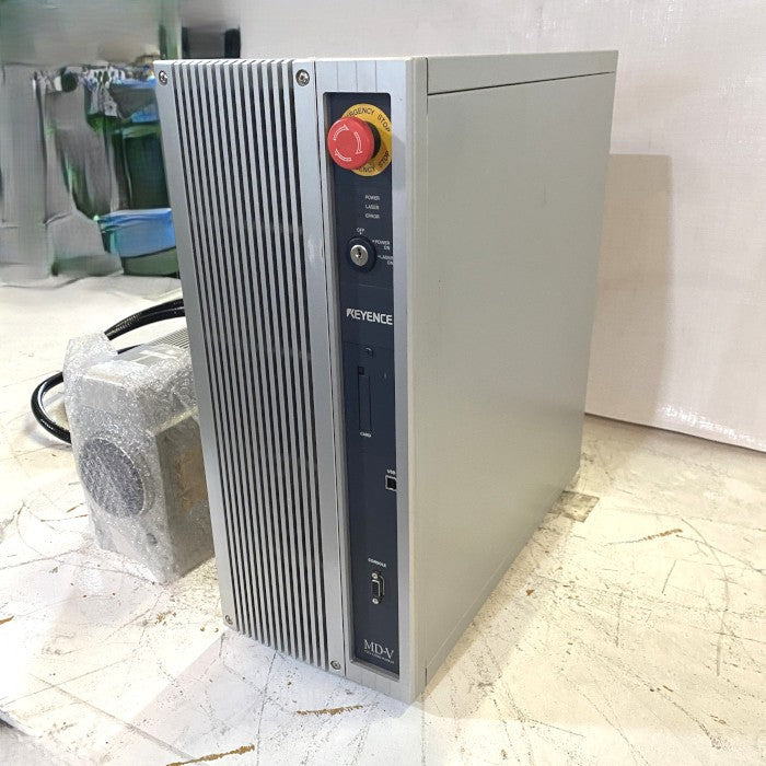 キーエンス　YVO4レーザマーカ　鍵無　異音有　MD-V9610A
