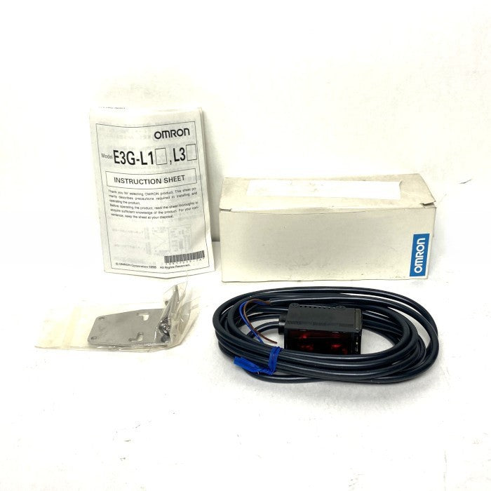 オムロン　光電スイッチ　E3G-L11
