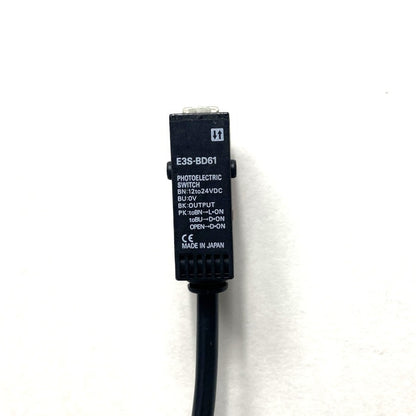 オムロン　光電スイッチ　E3S-BD61