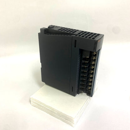 三菱電機　入出力ユニット　QI60