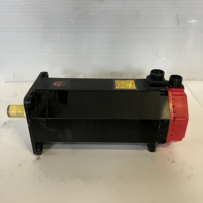 FANUC　ファナック　サーボモーター　A06B-0151-B077