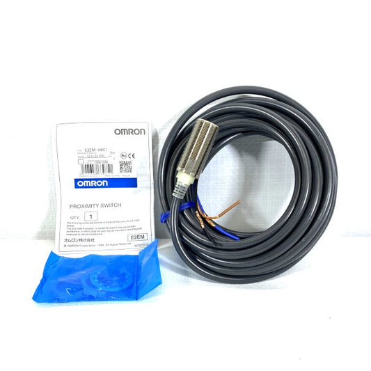 オムロン　長距離近接スイッチ　E2EN-X8C1