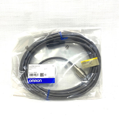 オムロン　RFIDシステム IDコントローラー　V700-A40-W