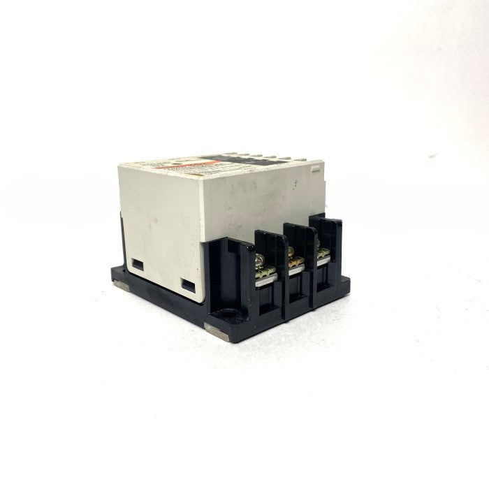 富士電機　ソリッドステートコンタクター　SS203-1Z-D2