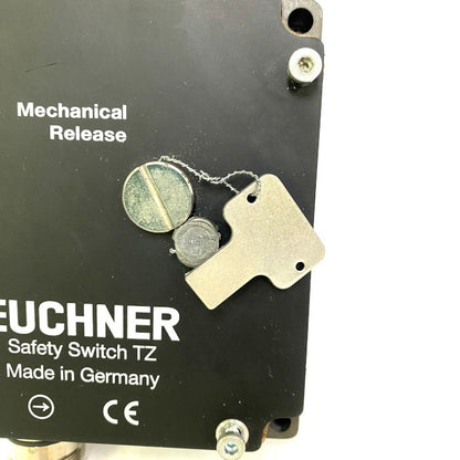 EUCHNER　電磁ロックスイッチ　TZ1RE024RC18VAB-093863